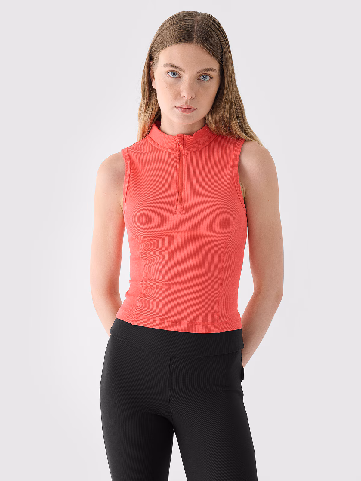 Top slim z prążkowanej dzianiny damski - czerwony