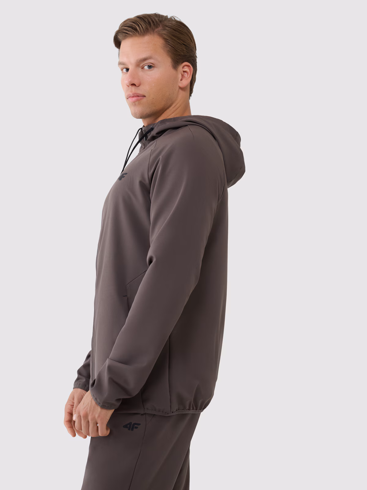 Bluza treningowa regular szybkoschnąca męska - brązowa