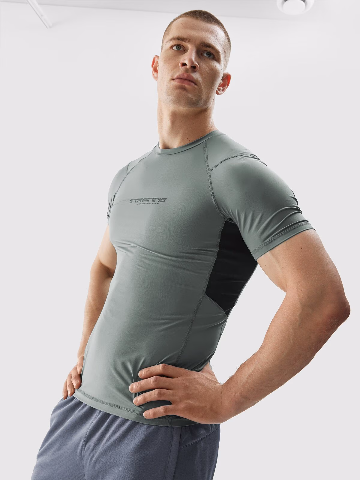 Koszulka treningowa slim szybkoschnąca męska