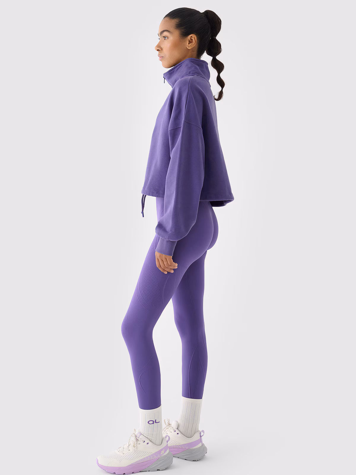 Bluza dresowa bez kaptura damska 4F x Anna Lewandowska - fioletowa