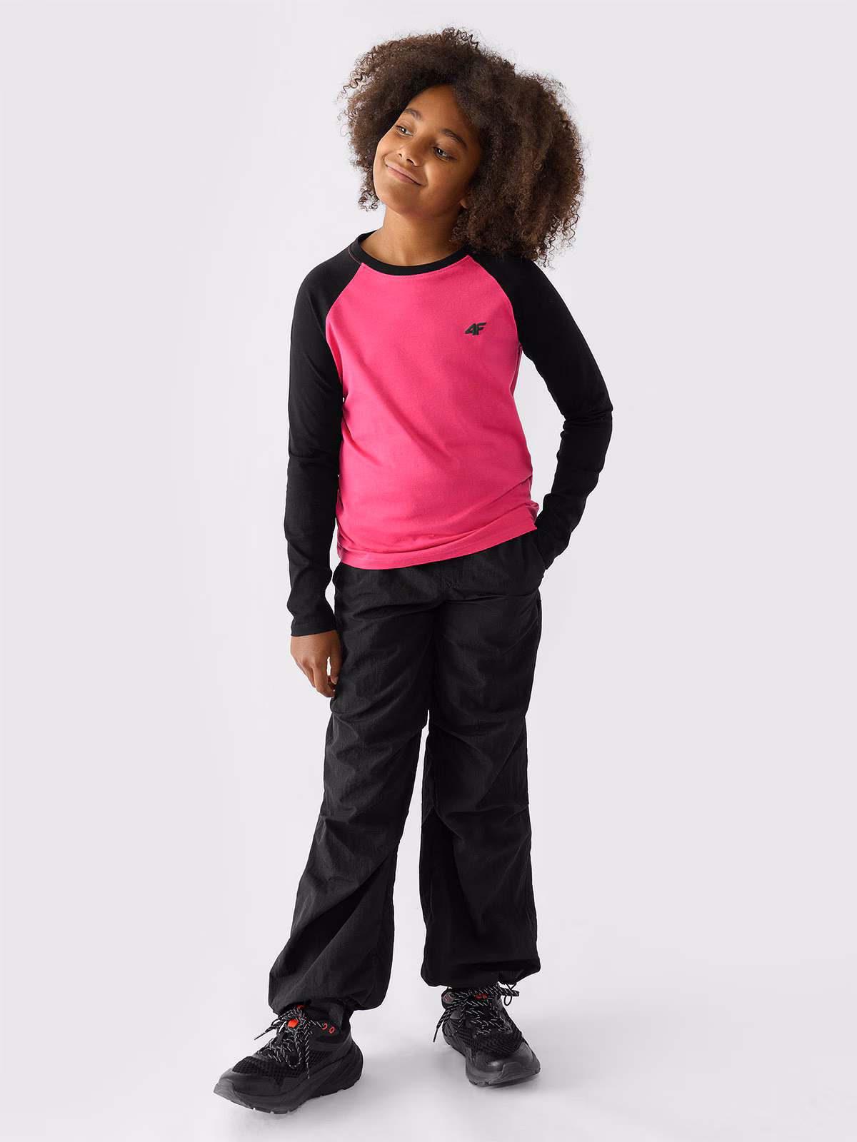 Longsleeve regular gładki dziewczęcy - różowy