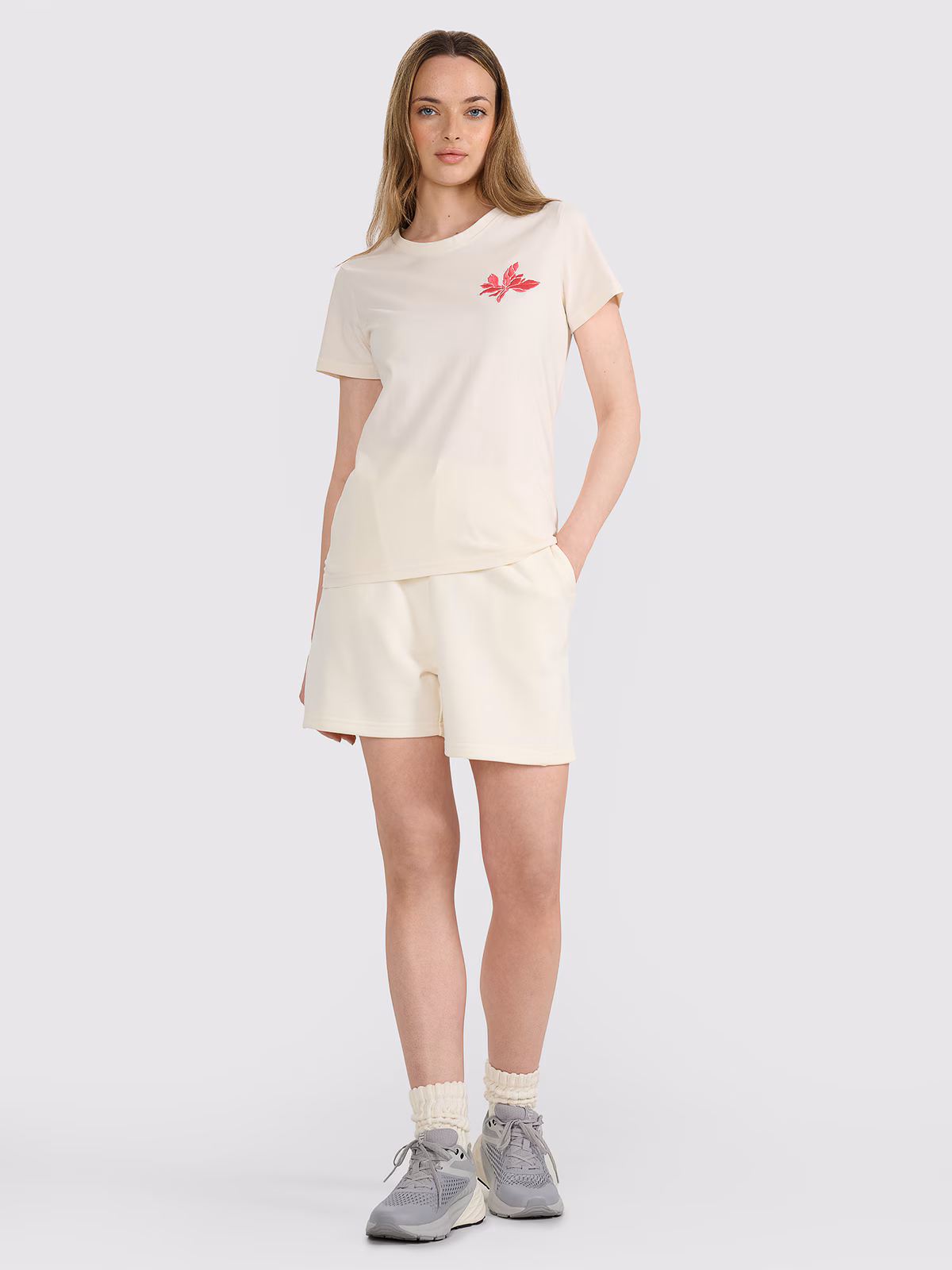 T-shirt regular z nadrukiem damski - czarny