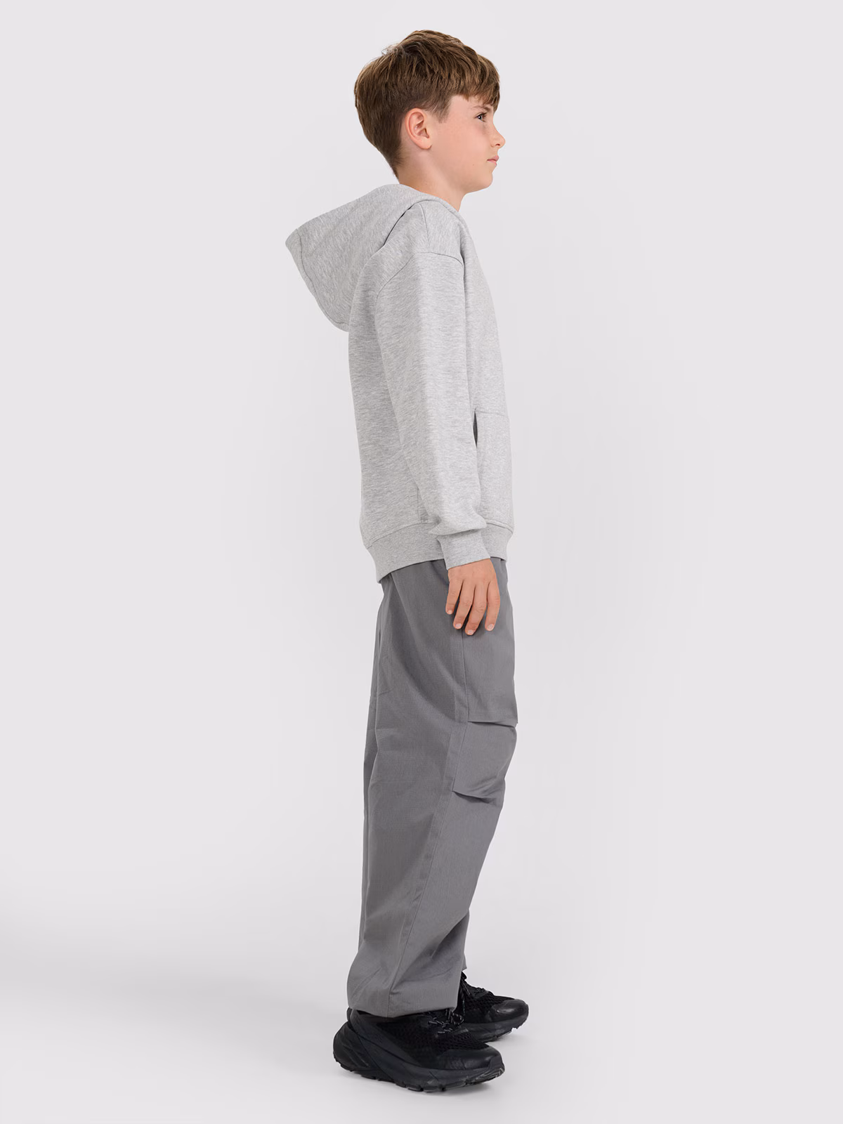 Bluza dresowa nierozpinana z kapturem chłopięca - szara
