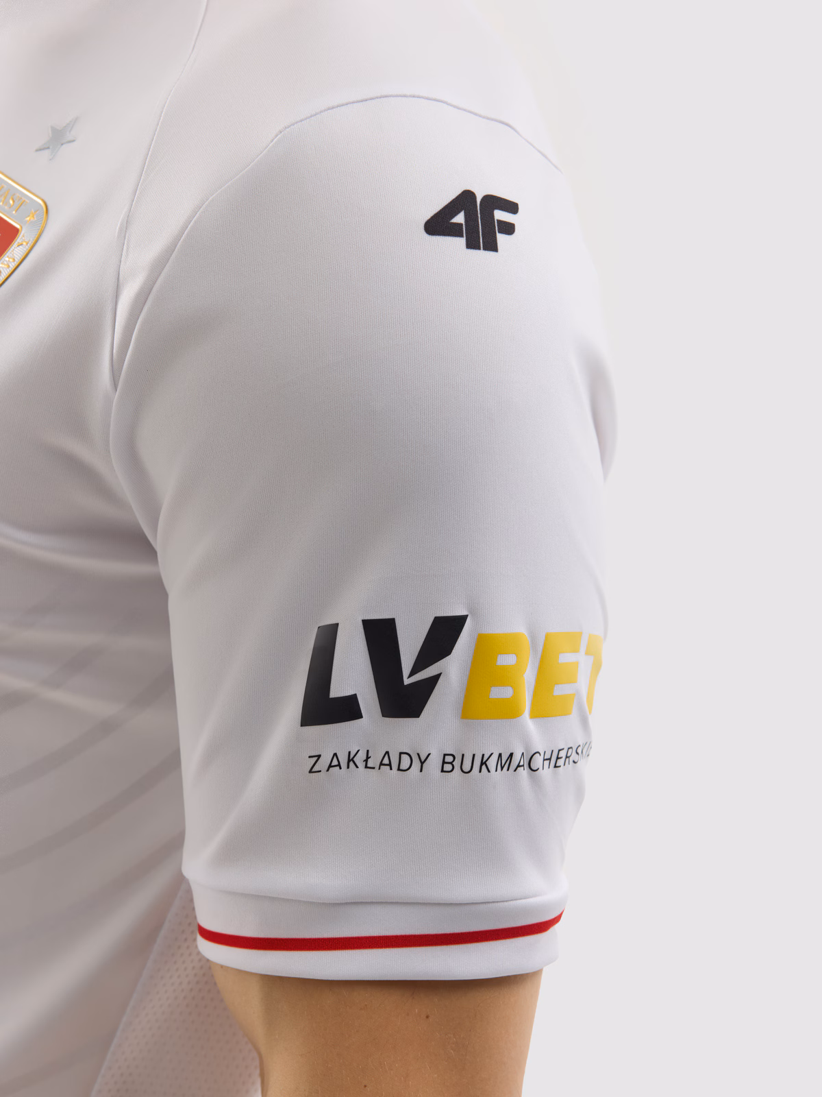 Koszulka klubowa wyjazdowa z sezonu 2023/24 męska 4F x Piast Gliwice - biała