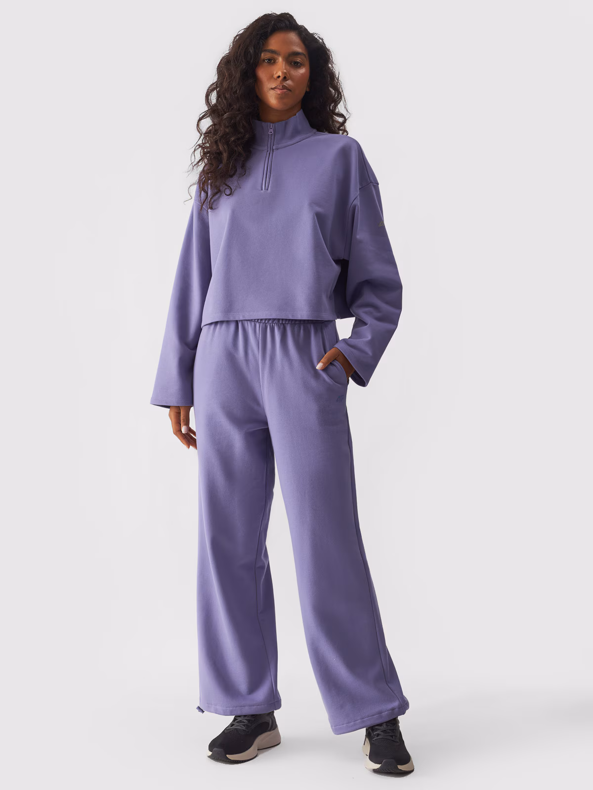 Bluza dresowa cropped nierozpinana bez kaptura damska - fioletowa