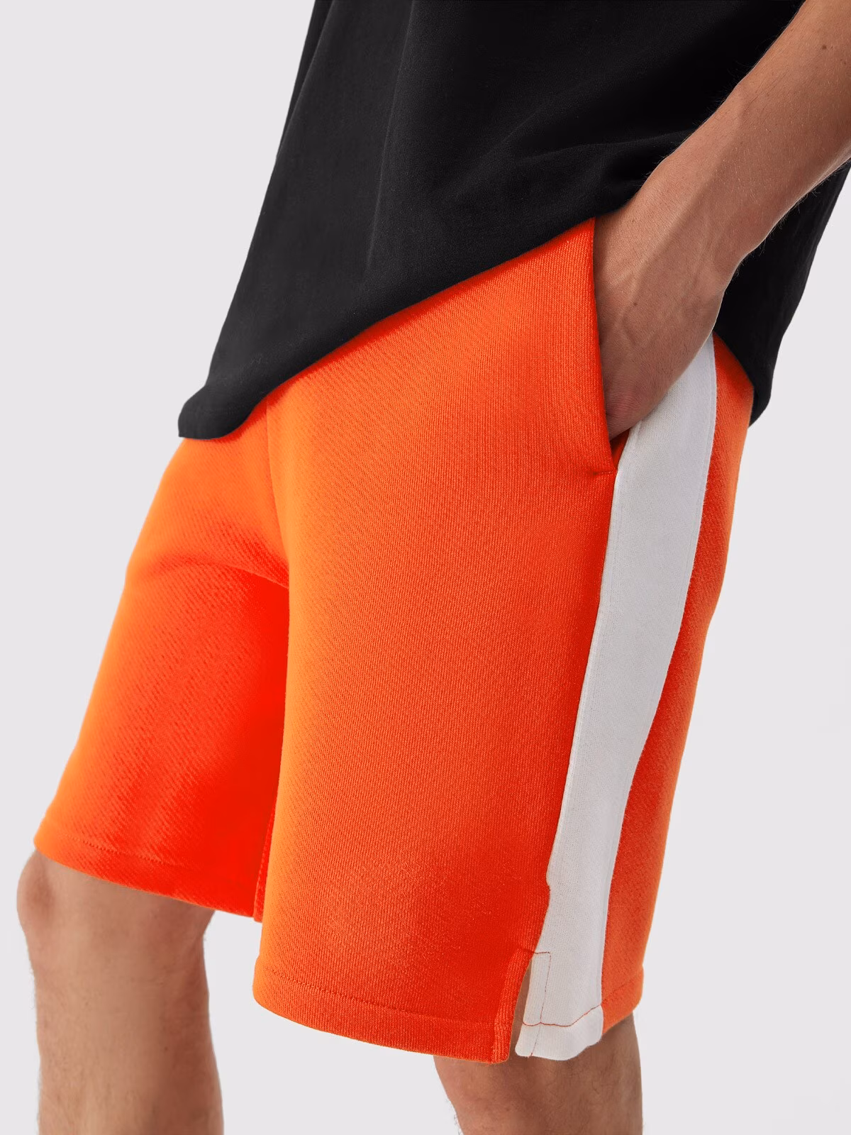 Spodenki dresowe męskie - pomarańczowe