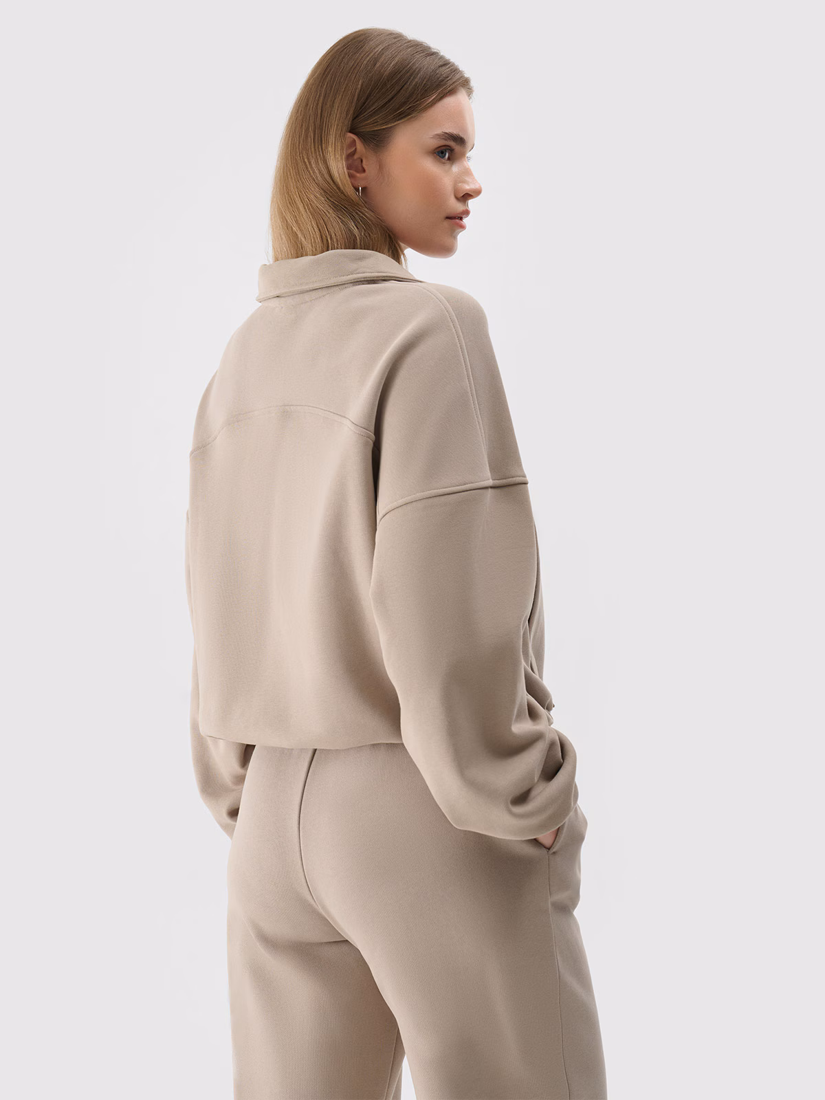 Bluza dresowa bez kaptura damska - beżowa