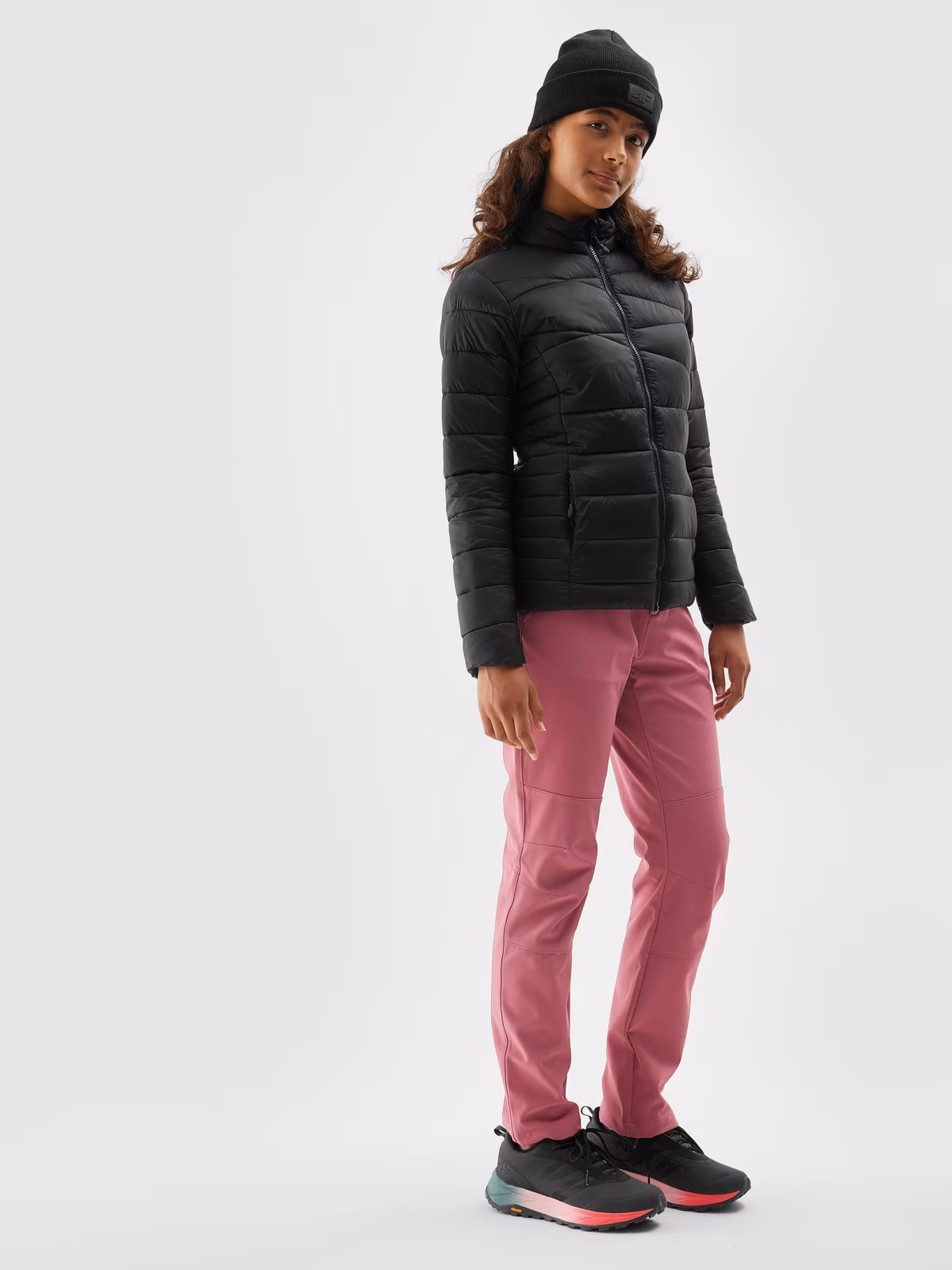 Kurtka puchowa z wypełnieniem syntetycznym dziewczęca