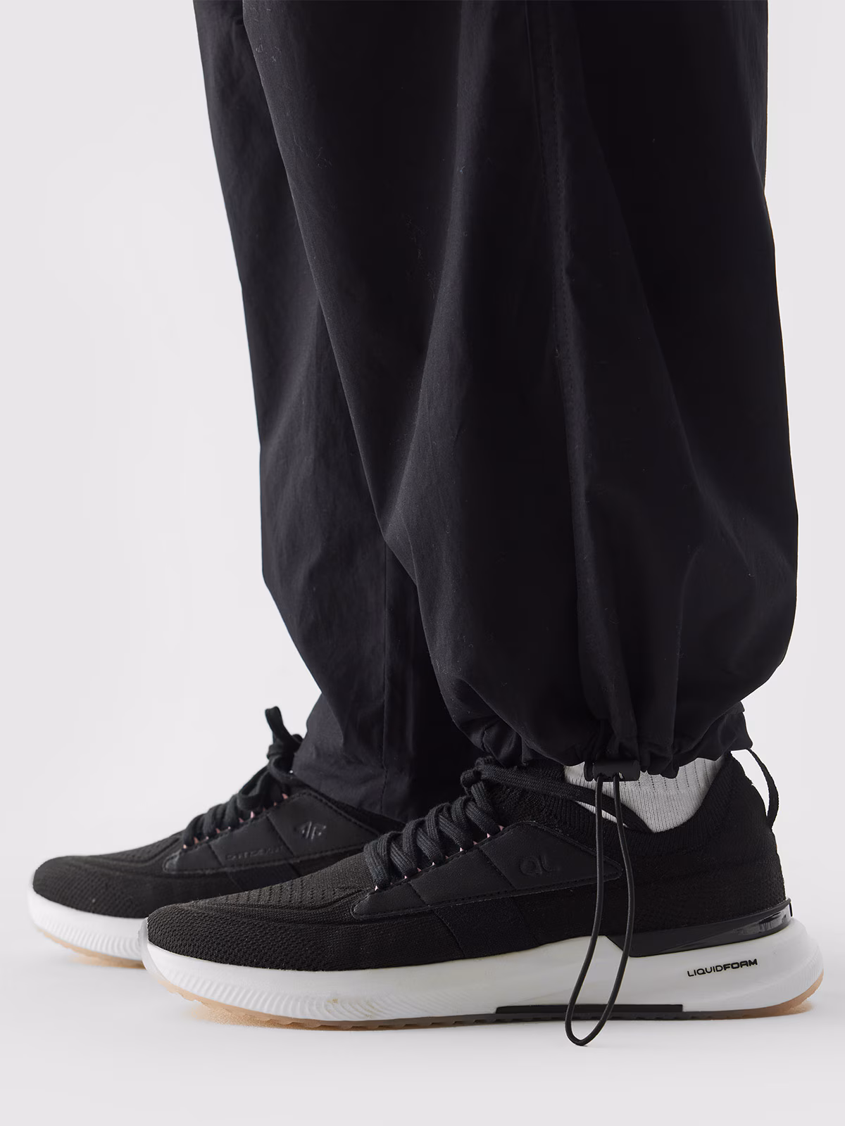 Spodnie casual baggy parachute damskie - łososiowy