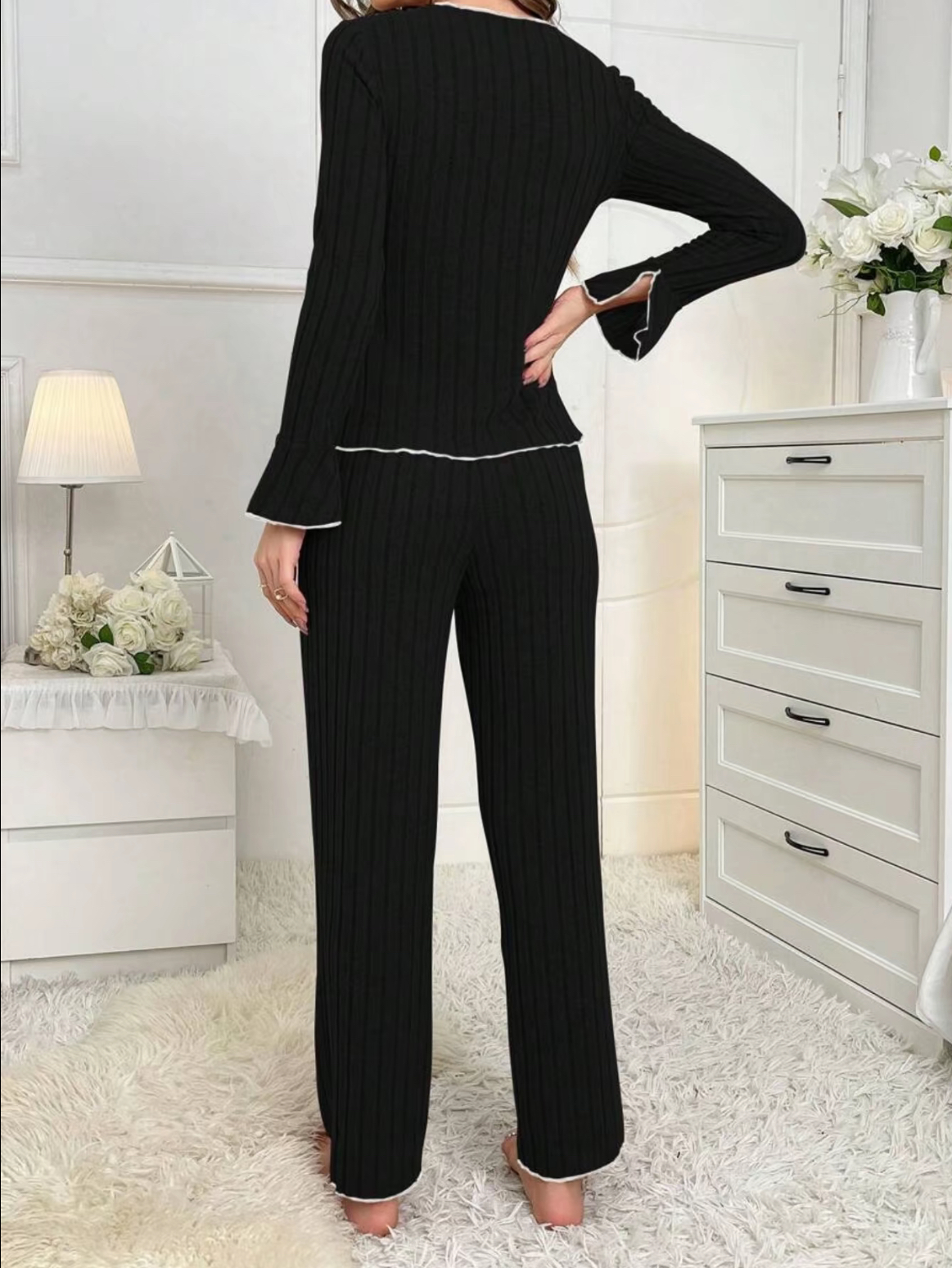 Women's Solid Lettuce Trim Top & Pants Loungewear Two-Piece Set, Casual Comfy Long Sleeve V Neck Top & Trousers PJ Set, Ladies Sleepwear for All Seasons