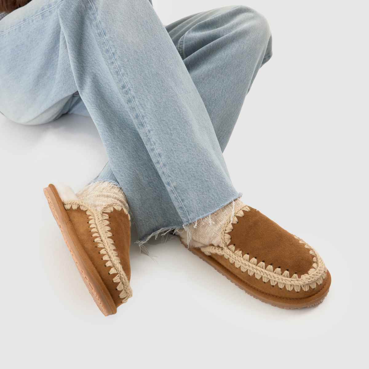 MOU  Eskimo Stitch in Tan MOU  Eskimo Stitch in Tan