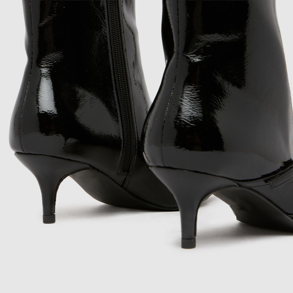 schuh  Beckett Buckle Kitten in Black schuh  Beckett Buckle Kitten in Black