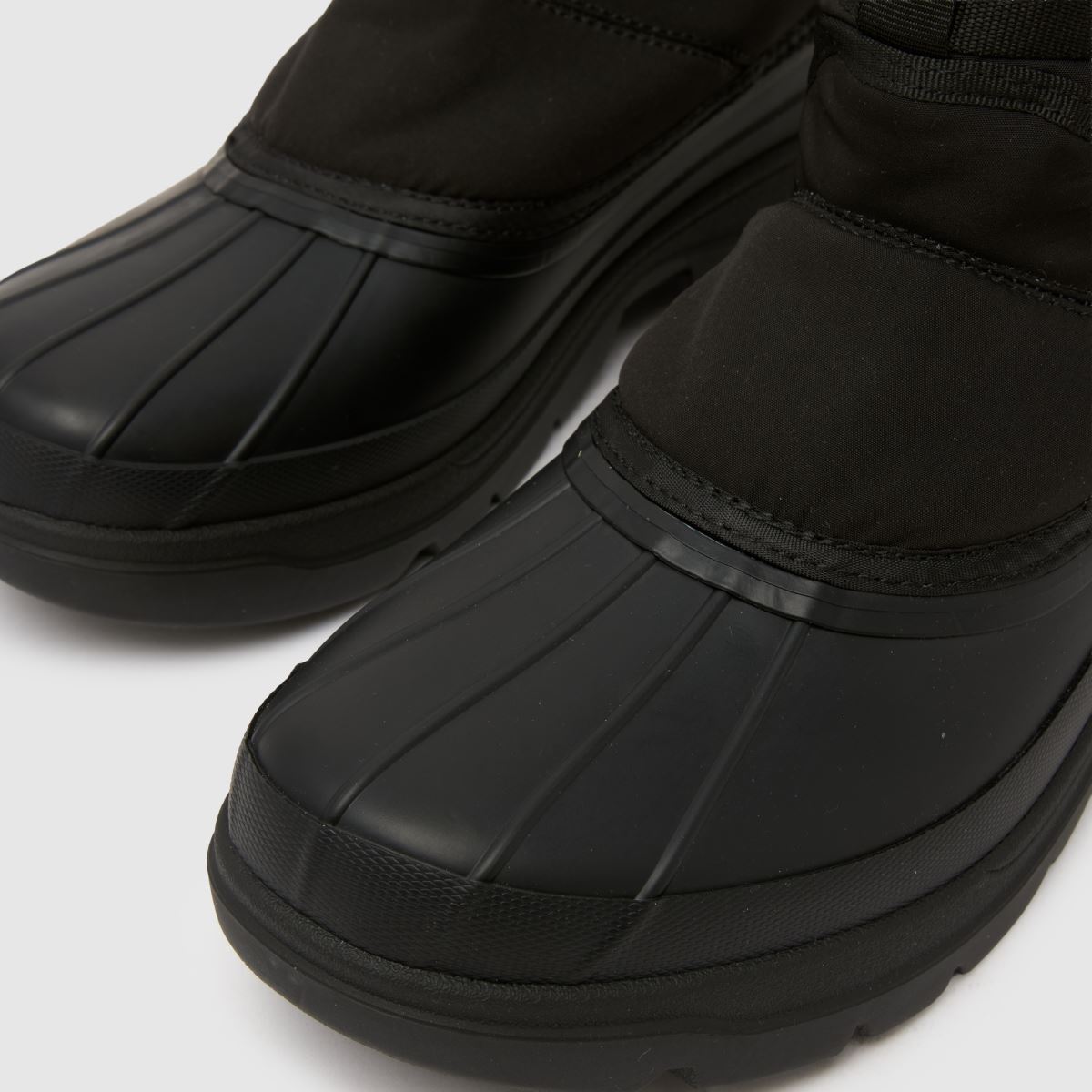 Barbour  Braybourn Duck in Black Barbour  Braybourn Duck in Black