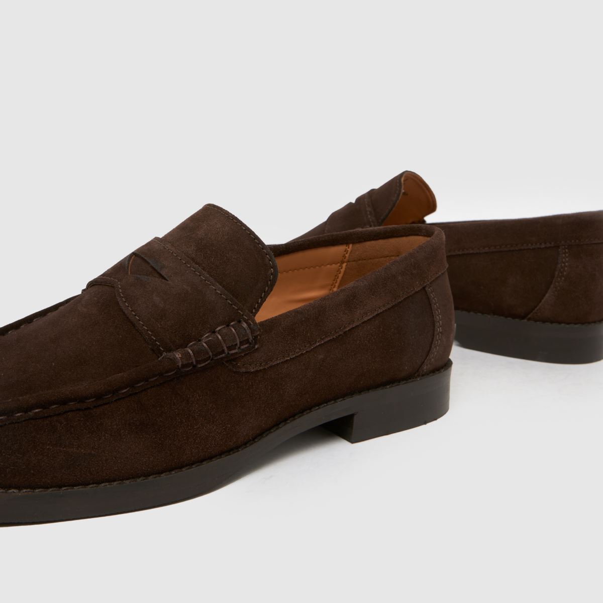 schuh  Ryle Suede Loafer in Brown schuh  Ryle Suede Loafer in Brown