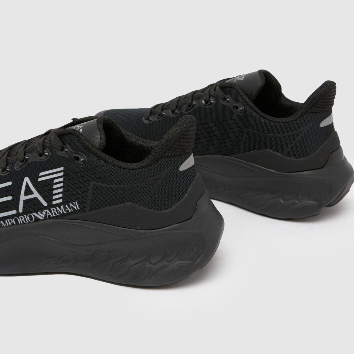 EA7 Emporio Armani  Wave Cracking in Black EA7 Emporio Armani  Wave Cracking in Black