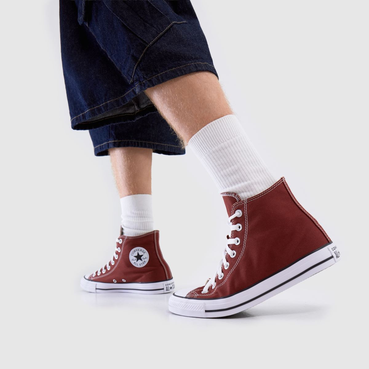 Converse  All Star Hi in Burgundy Converse  All Star Hi in Burgundy