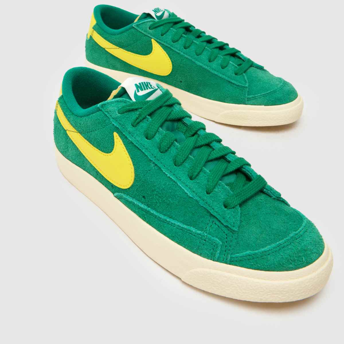 Nike  Blazer Low 77 Vintage in Green Multi Nike  Blazer Low 77 Vintage in Green Multi