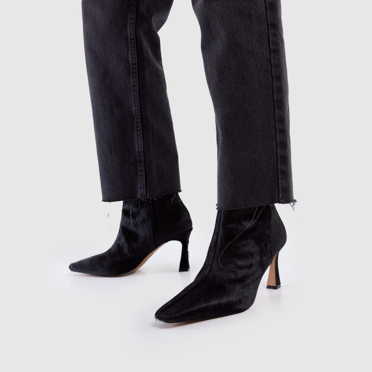 schuh  Bambi Point Heel in Black schuh  Bambi Point Heel in Black