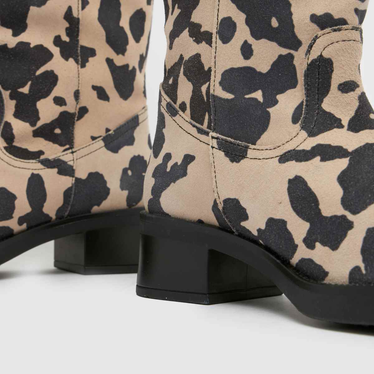 Steve Madden  Benedict Cow in Print Steve Madden  Benedict Cow in Print