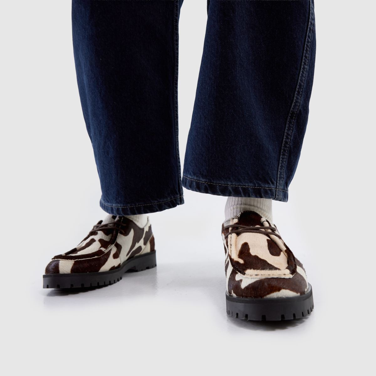 schuh  Lawrie Mocassin in White & Brown schuh  Lawrie Mocassin in White & Brown