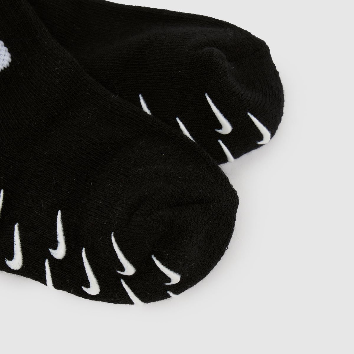 Nike  Infant Grip Swoosh Socks 3PK in White & Black Nike  Infant Grip Swoosh Socks 3PK in White & Black