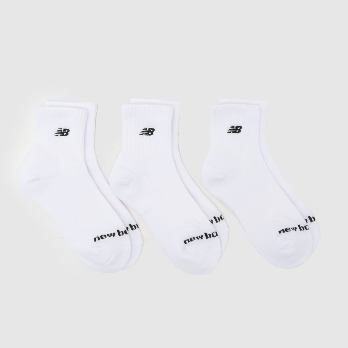 New Balance  Patch Logo Ankle Socks 3PK in White New Balance  Patch Logo Ankle Socks 3PK in White