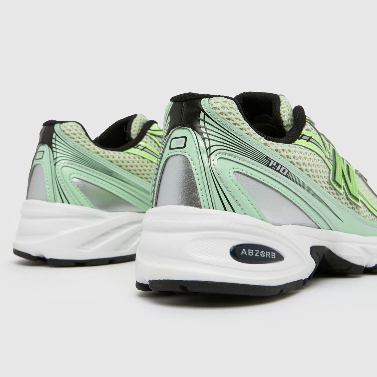 New Balance  740 in Multi New Balance  740 in Multi