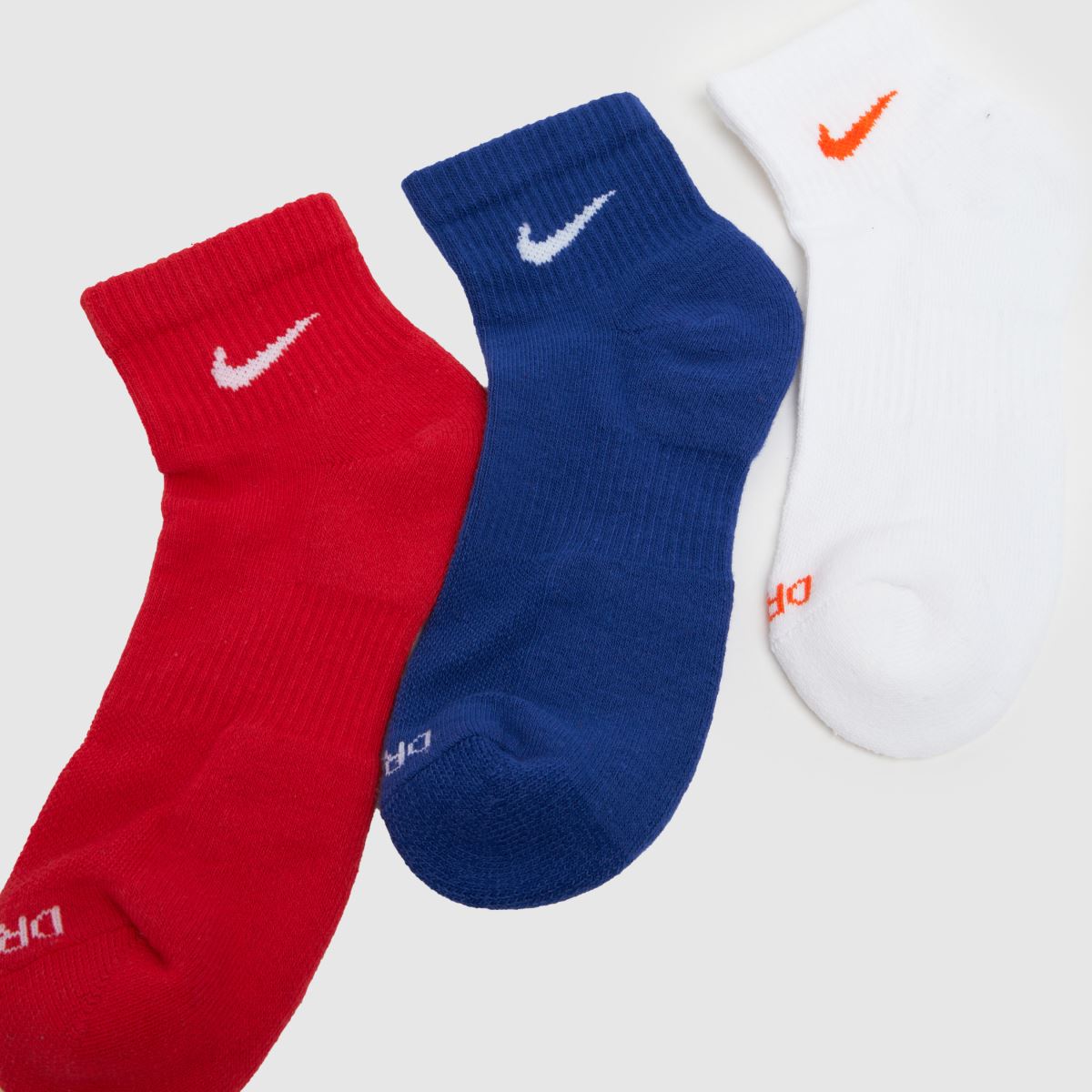 Nike  Everyday Ankle Socks 3 PK in Multi Nike  Everyday Ankle Socks 3 PK in Multi