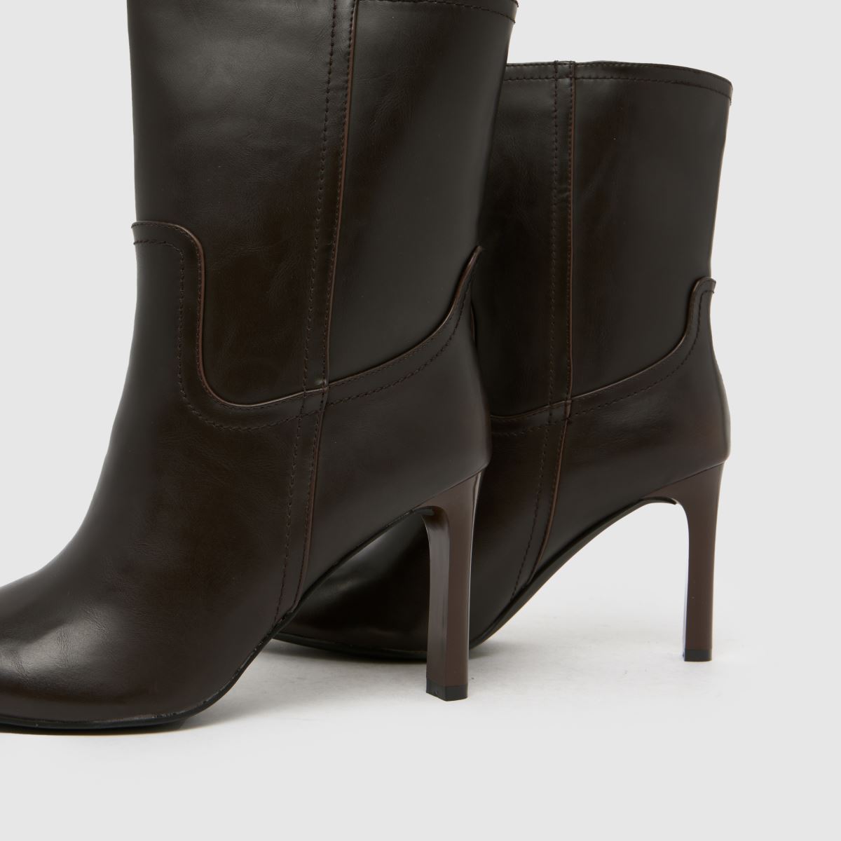 SIMMI  Treudo Heeled in Dark Brown SIMMI  Treudo Heeled in Dark Brown