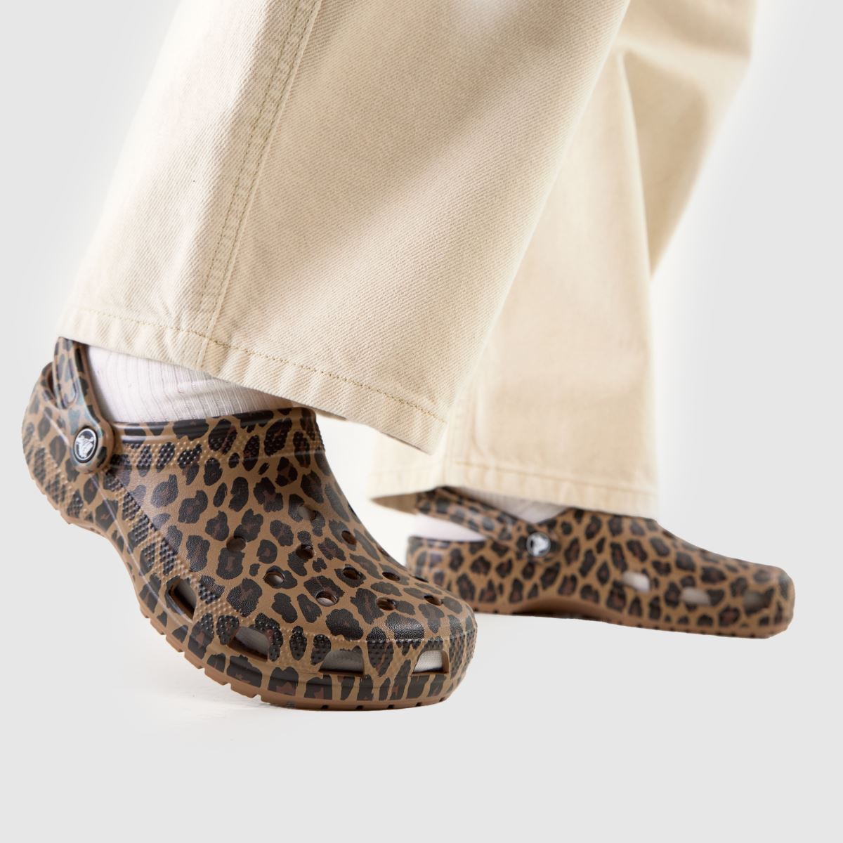 Crocs  Classic Leopard Clog in Print Crocs  Classic Leopard Clog in Print