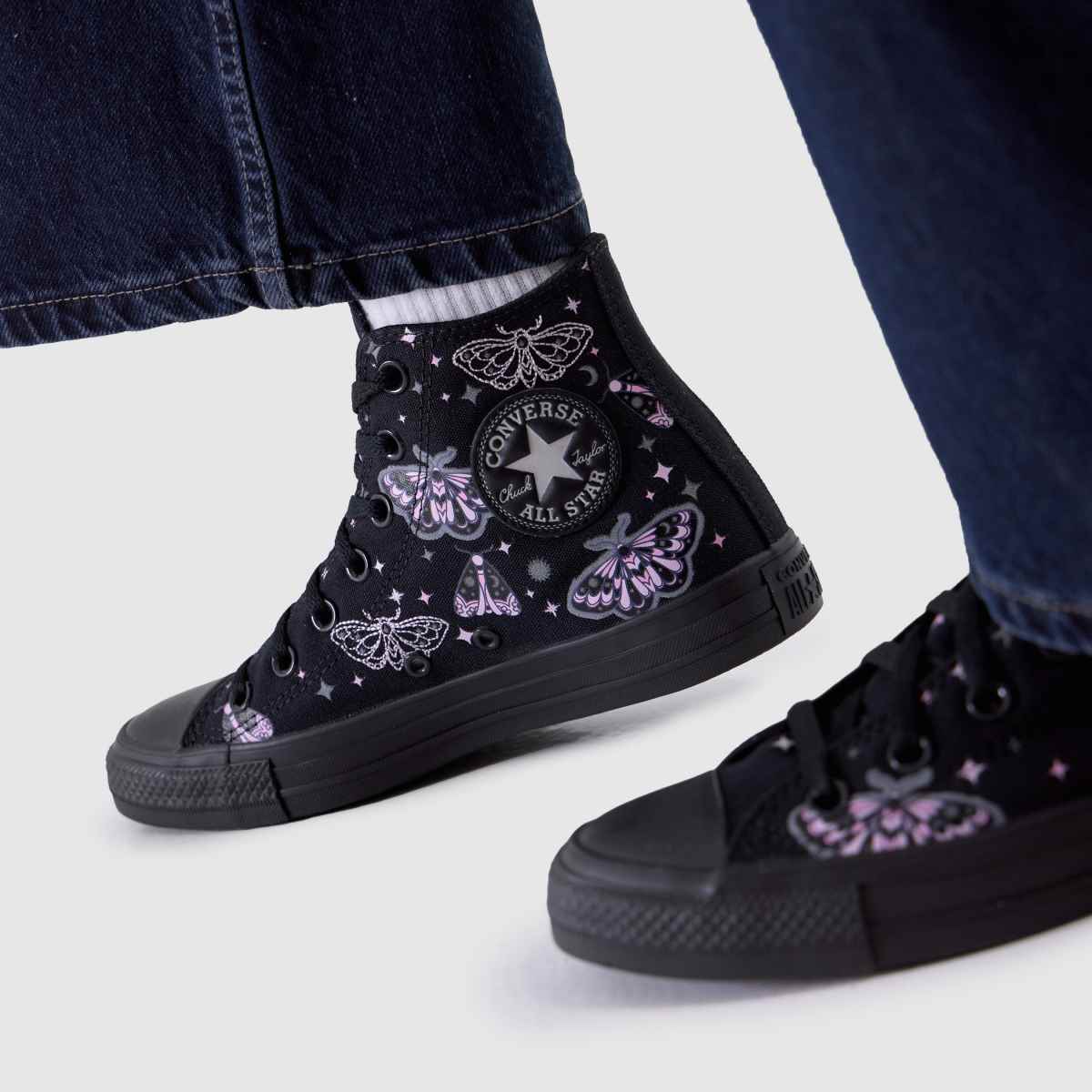 Converse  All Star Hi in Black & pink Converse  All Star Hi in Black & pink