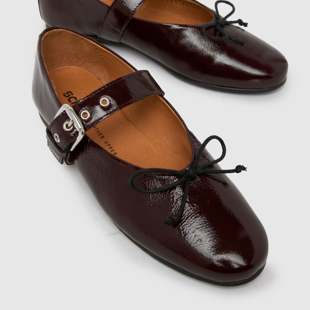 schuh  Lucinda Leather Ballerina in Burgundy schuh  Lucinda Leather Ballerina in Burgundy