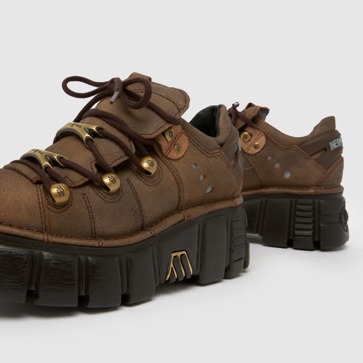 NEW ROCK  Classic Low in Dark Brown NEW ROCK  Classic Low in Dark Brown