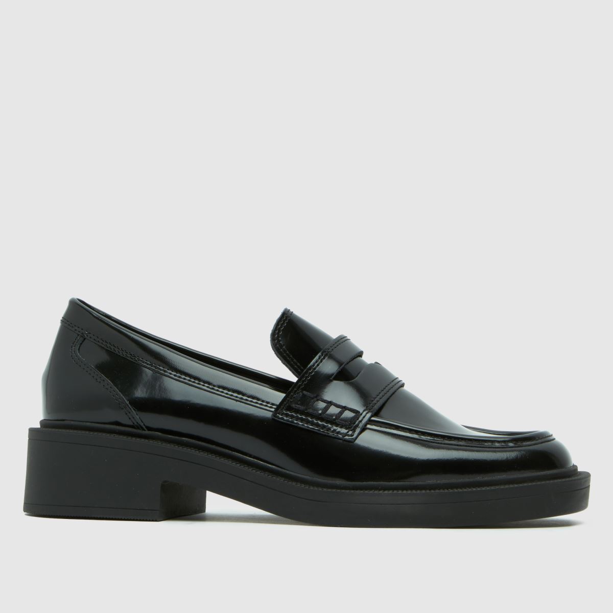 schuh  Leighton Loafer in Black schuh  Leighton Loafer in Black