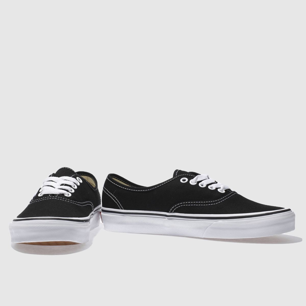 Vans  Authentic in Black & White Vans  Authentic in Black & White