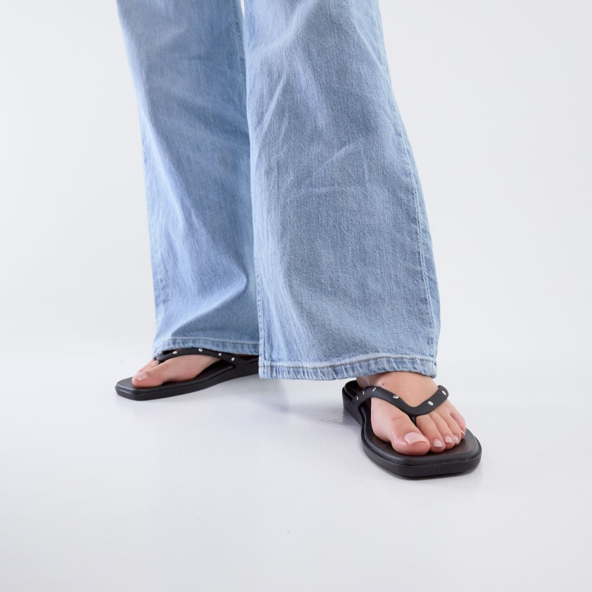 Crocs  Miami Studded Flip in Black Crocs  Miami Studded Flip in Black