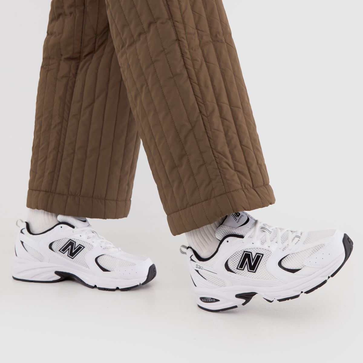 New Balance  530 in White & Black New Balance  530 in White & Black