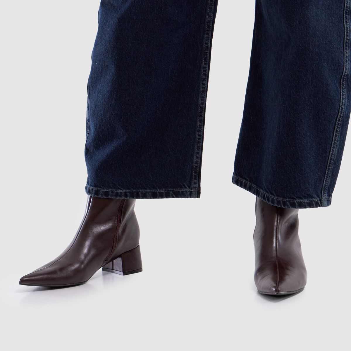 schuh  Bridgit Block Point in Burgundy schuh  Bridgit Block Point in Burgundy