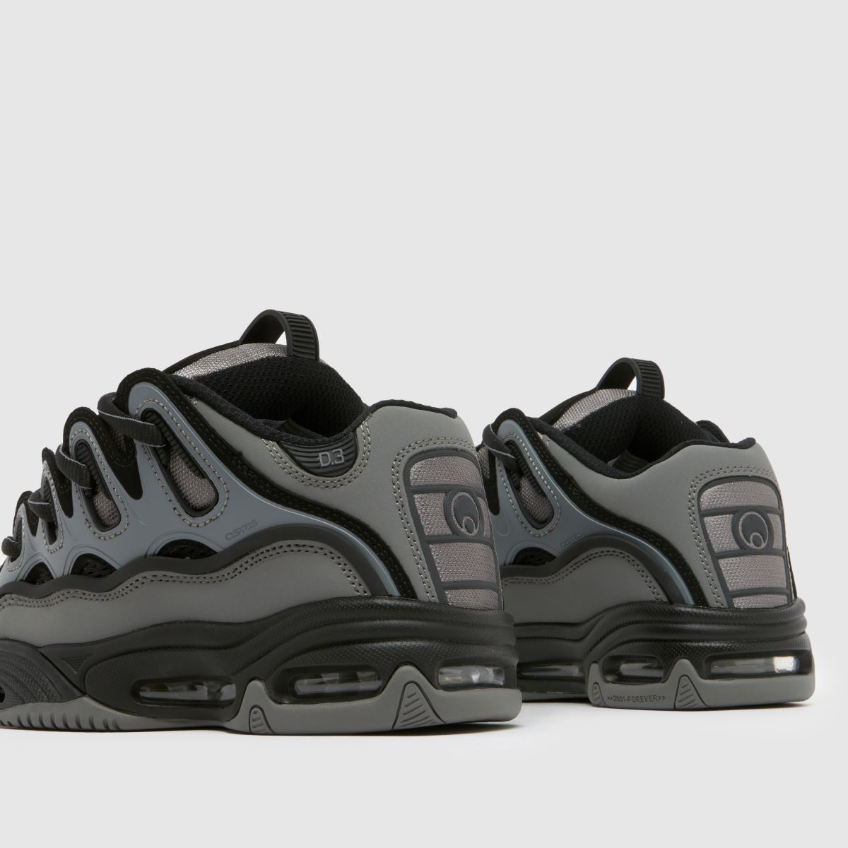 OSIRIS  D3 2001 in Black & Grey OSIRIS  D3 2001 in Black & Grey