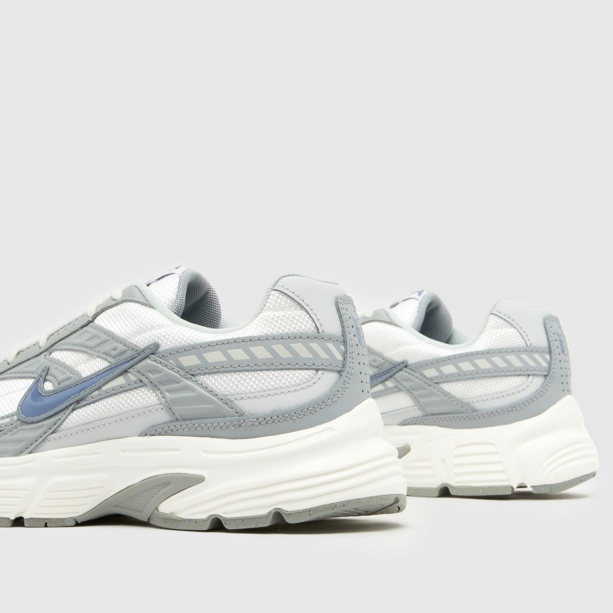 Nike  Initiator in Grey Multi Nike  Initiator in Grey Multi