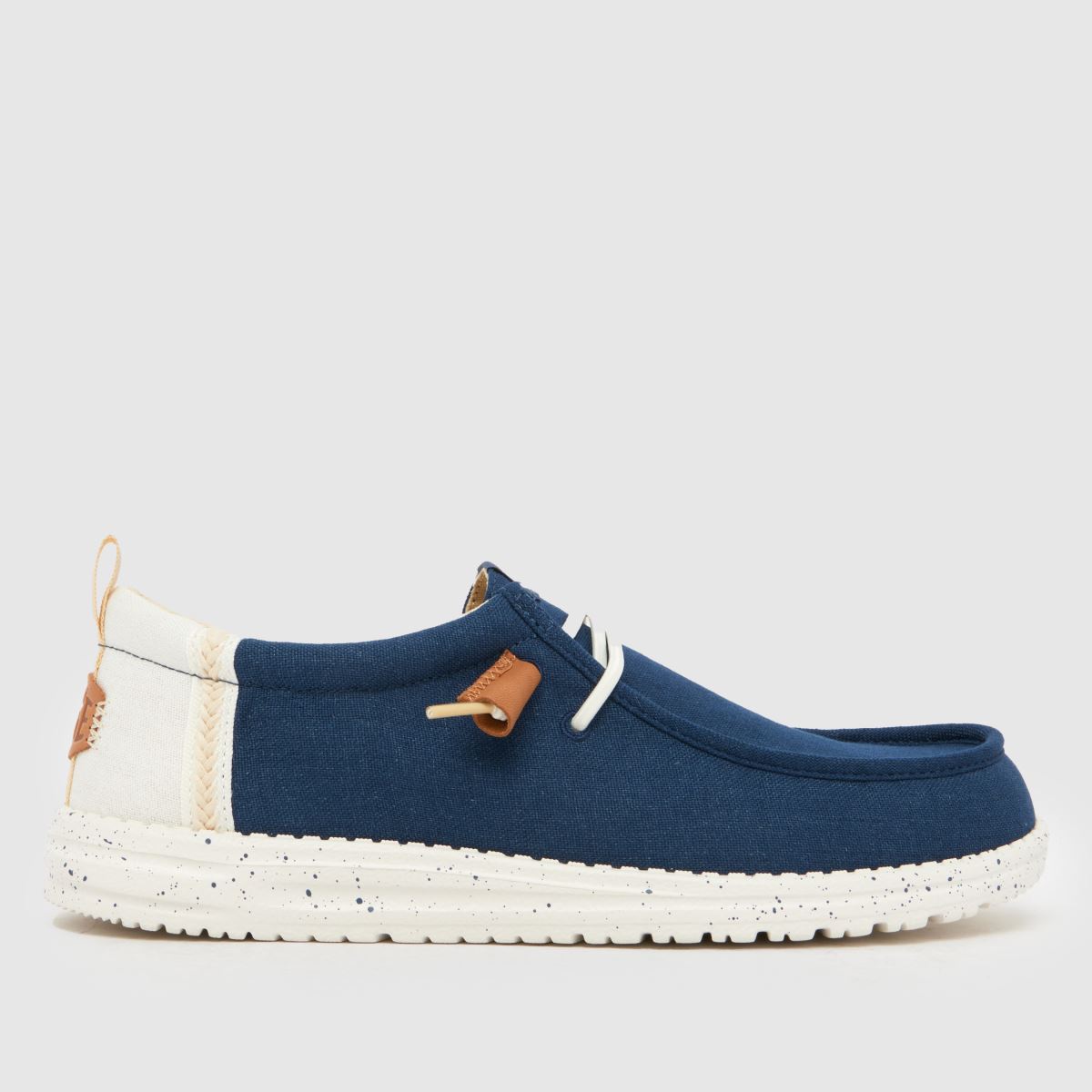 HEYDUDE  Wally Craft Linen in Navy Multi HEYDUDE  Wally Craft Linen in Navy Multi