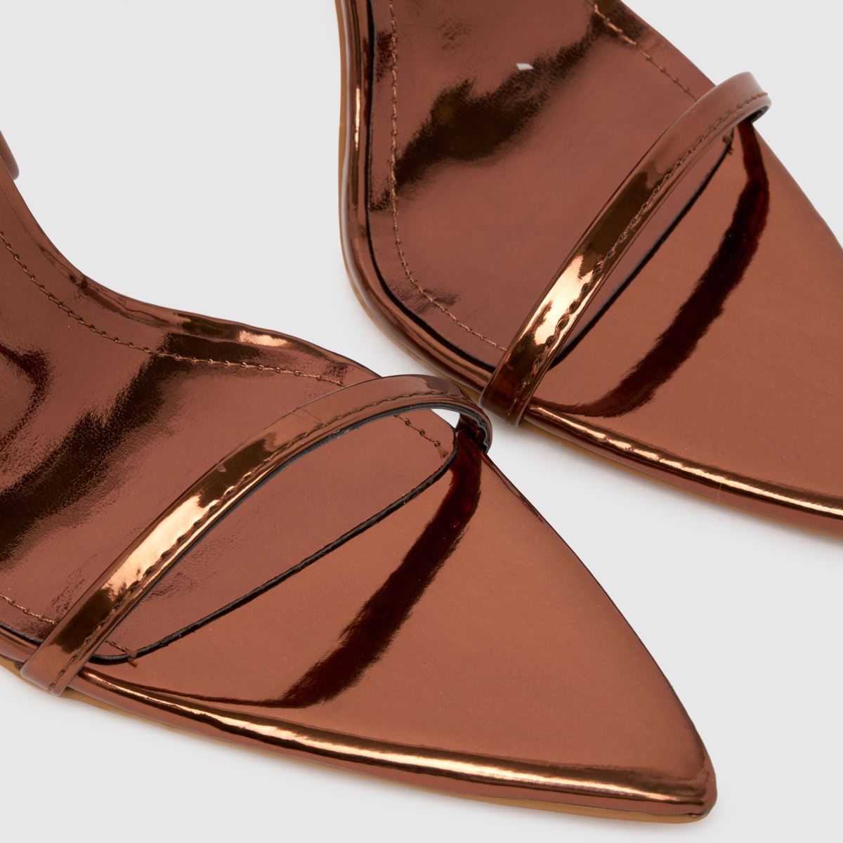 SIMMI  Pear Pointed in Bronze SIMMI  Pear Pointed in Bronze