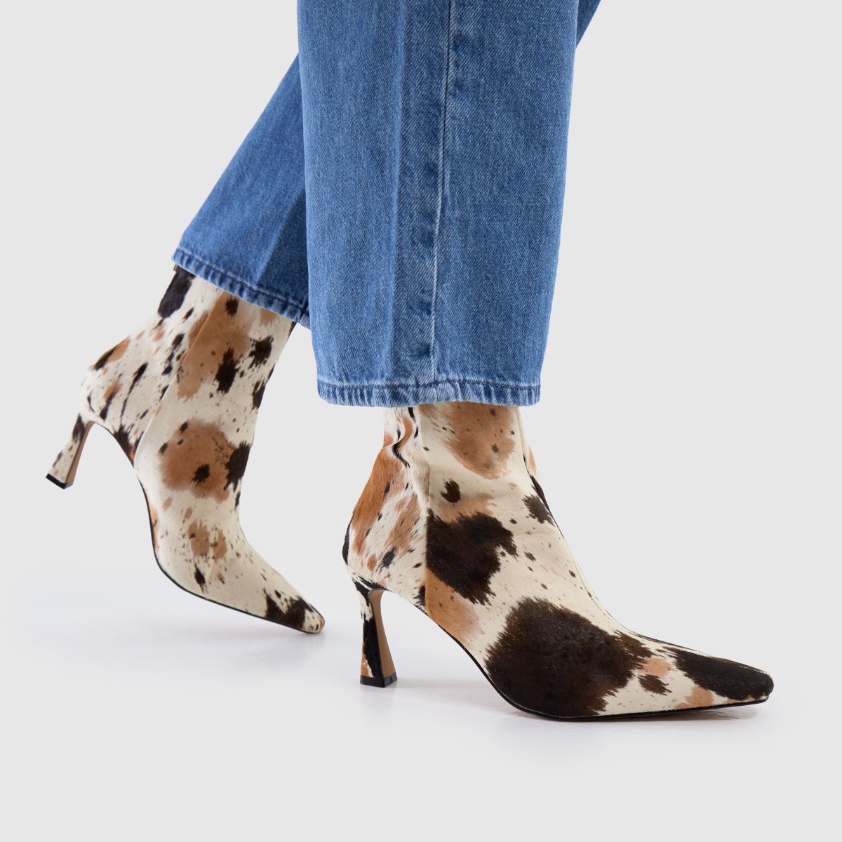 schuh  Bambi Point Heel in Brown & White schuh  Bambi Point Heel in Brown & White