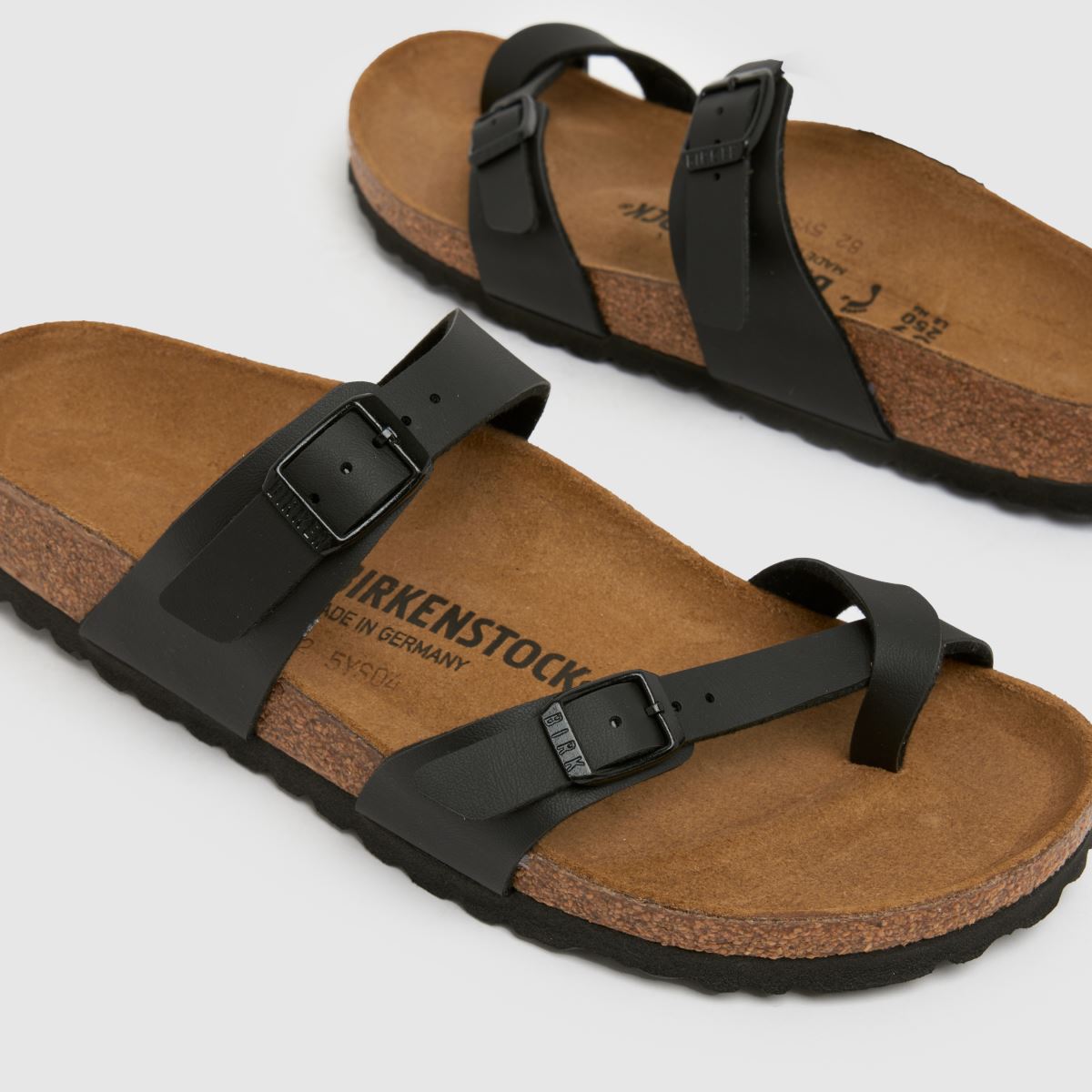 BIRKENSTOCK  Mayari Narrow Fit in Black BIRKENSTOCK  Mayari Narrow Fit in Black
