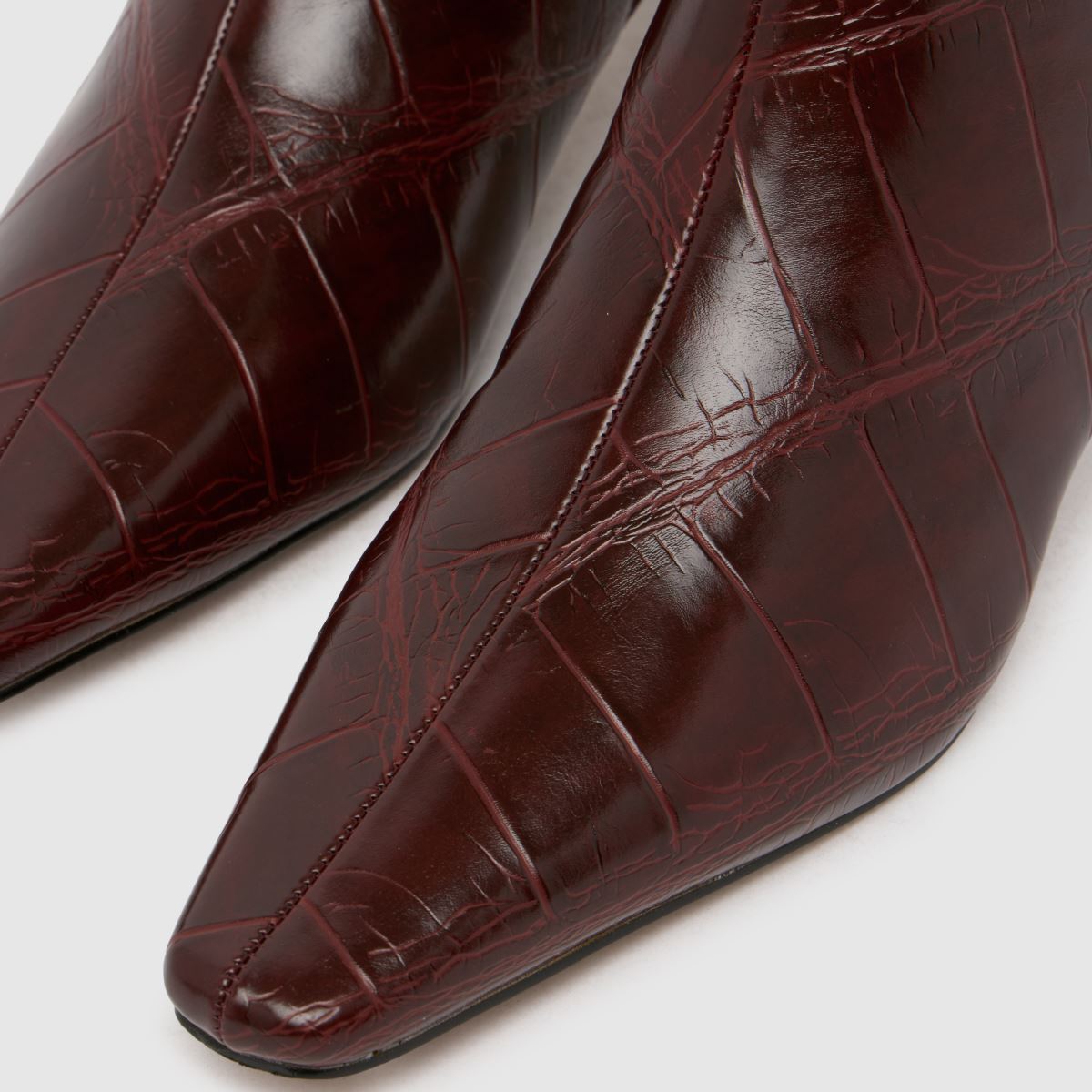 schuh  Bexley Kitten in Red schuh  Bexley Kitten in Red