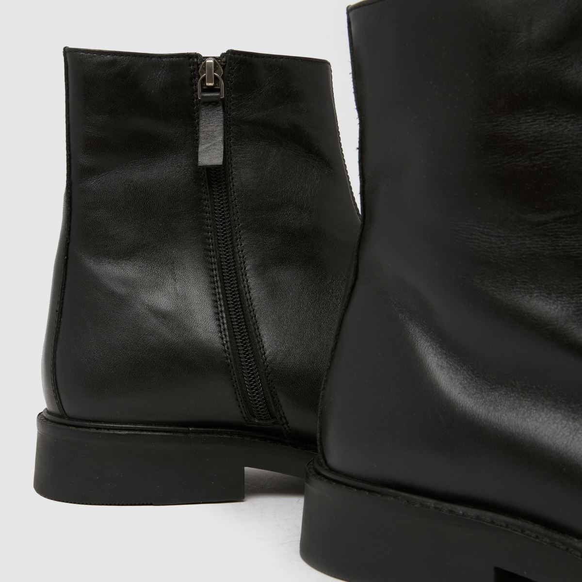 schuh  Dario Leather Square Toe in Black schuh  Dario Leather Square Toe in Black