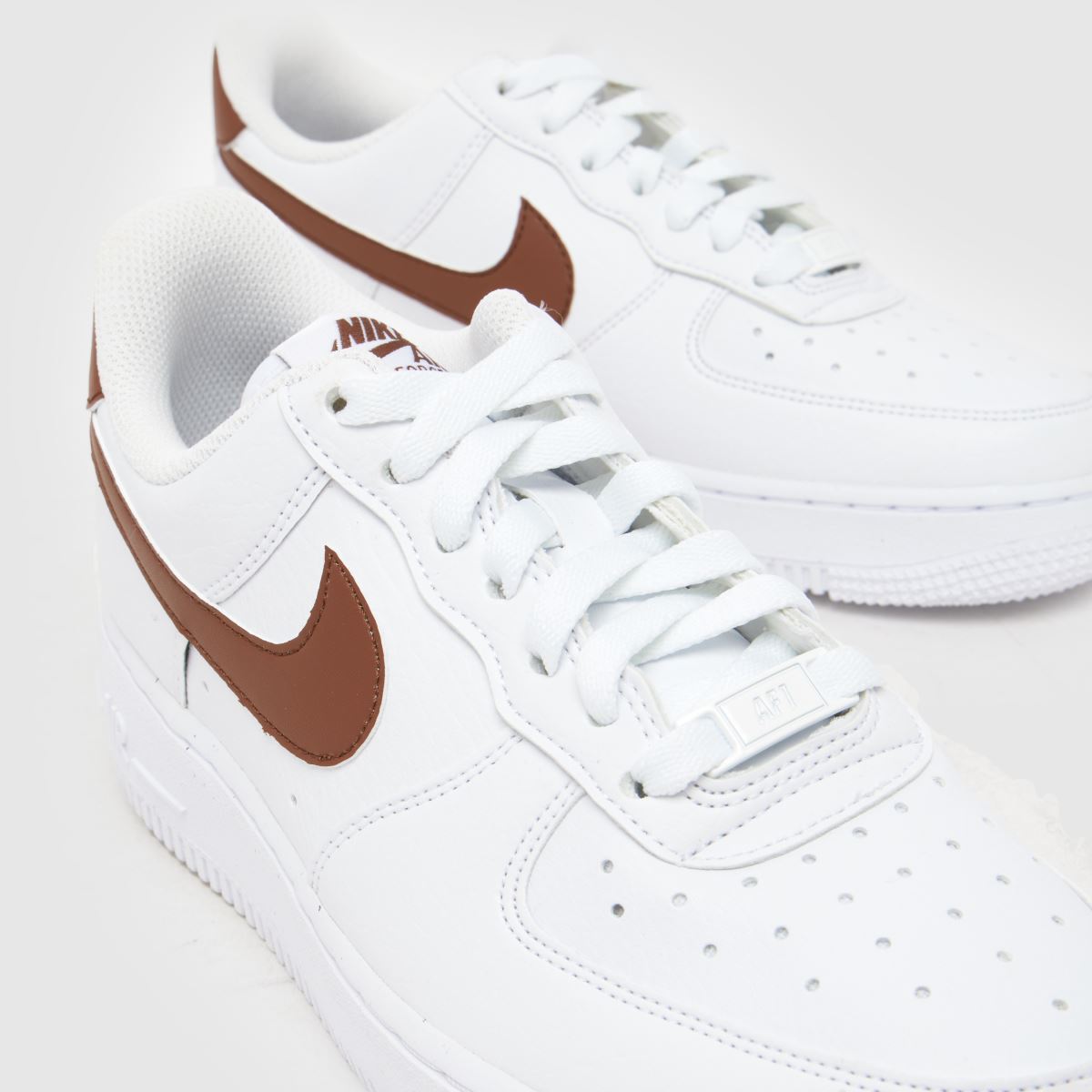 Nike  Air Force 1 in White & Brown Nike  Air Force 1 in White & Brown