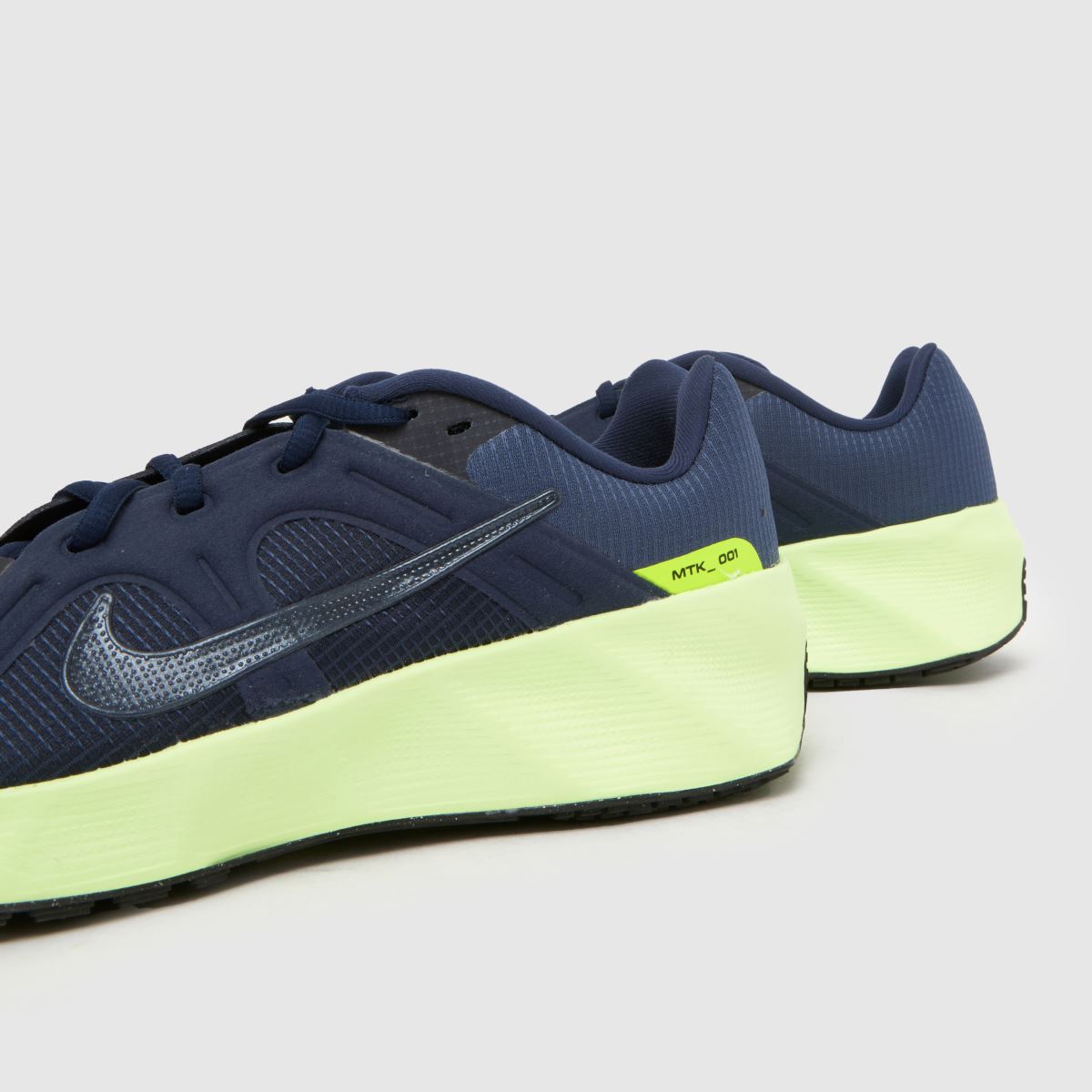 Nike  Metro Tek in Navy Multi Nike  Metro Tek in Navy Multi