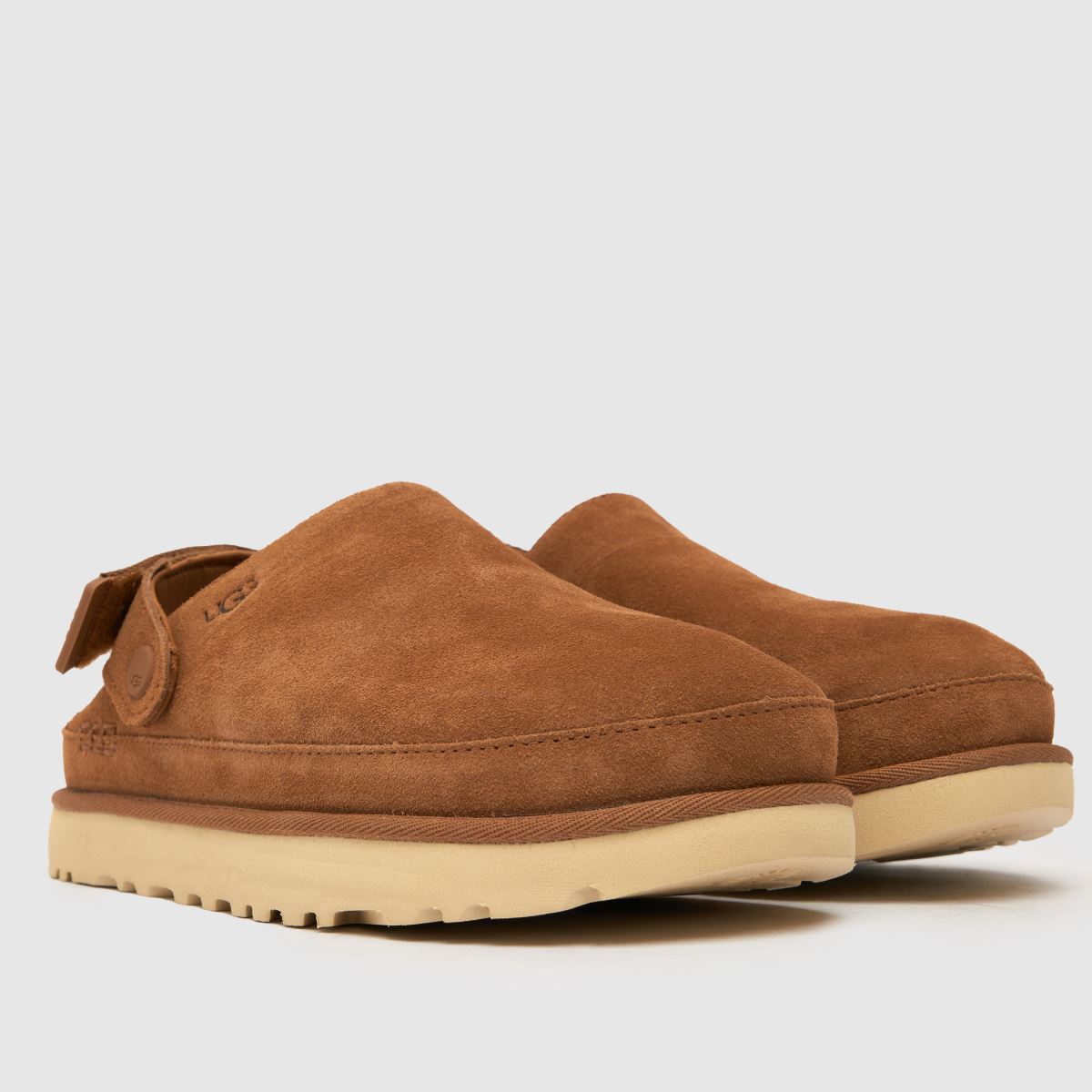 UGG  Goldenstar Clog in Chestnut UGG  Goldenstar Clog in Chestnut