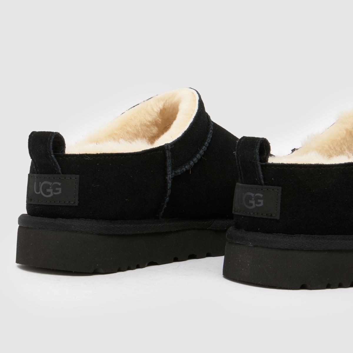 UGG  Classic Micro in Black UGG  Classic Micro in Black